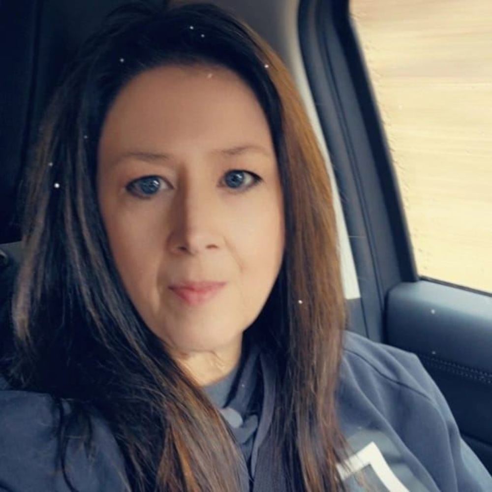 Meet your Posher, Brenda